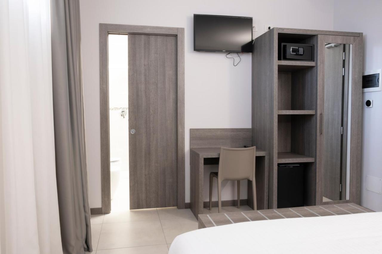 Salus Locazione Turistica Hotel Verona Buitenkant foto