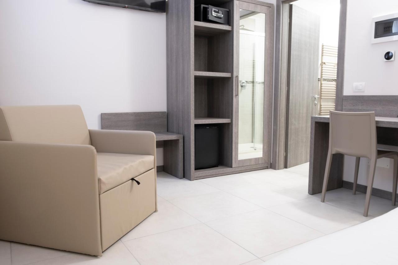 Salus Locazione Turistica Hotel Verona Buitenkant foto