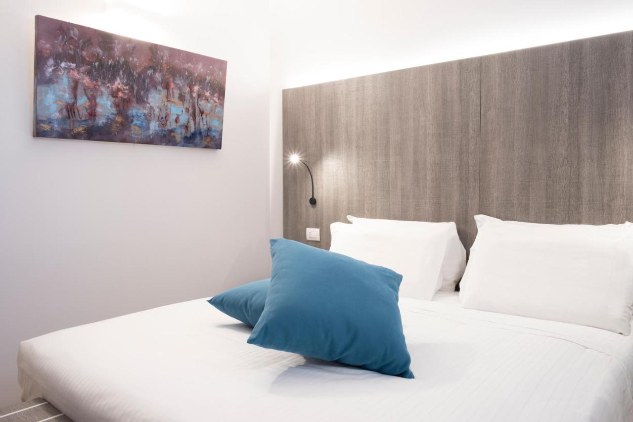 Salus Locazione Turistica Hotel Verona Buitenkant foto