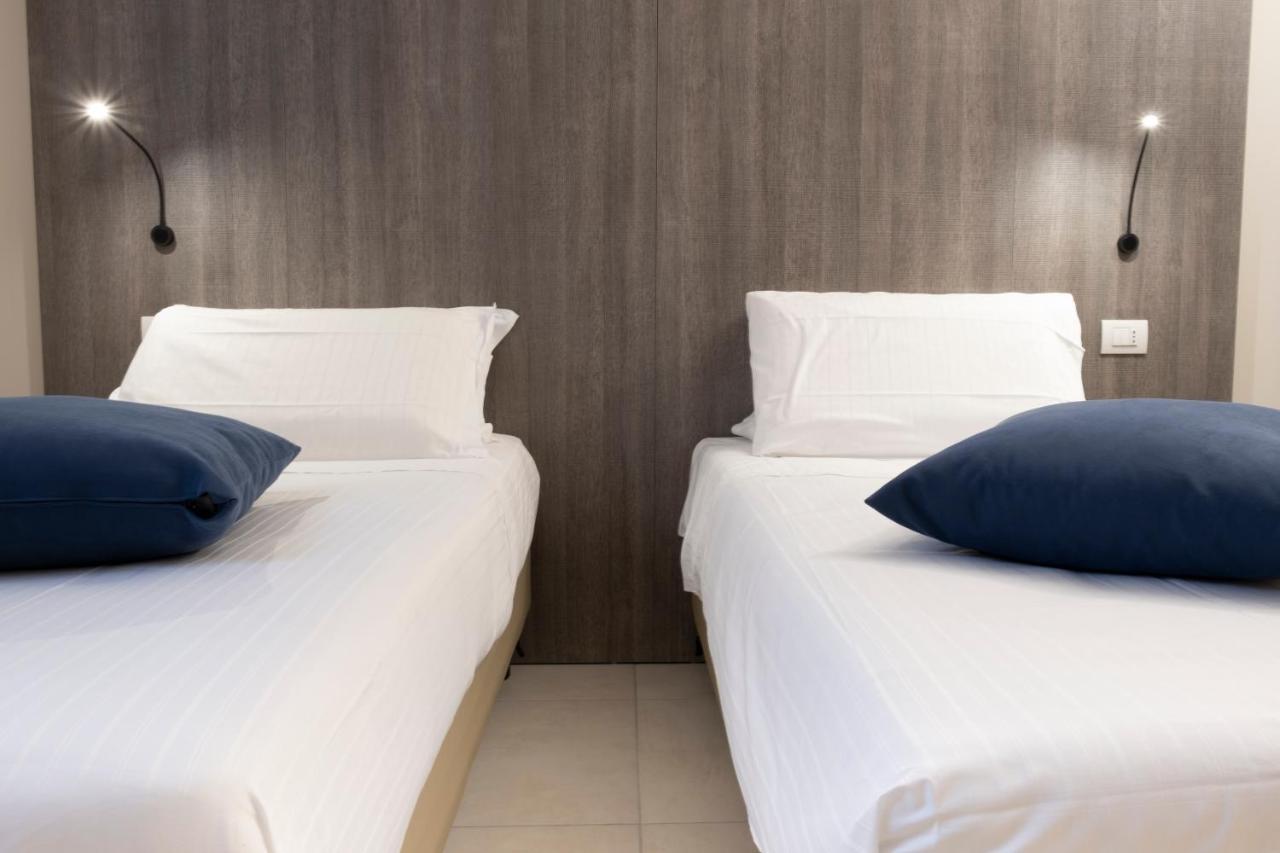 Salus Locazione Turistica Hotel Verona Buitenkant foto
